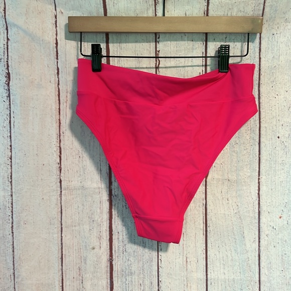 NWT HALARA Crossover bikini bottom - Picture 6 of 6